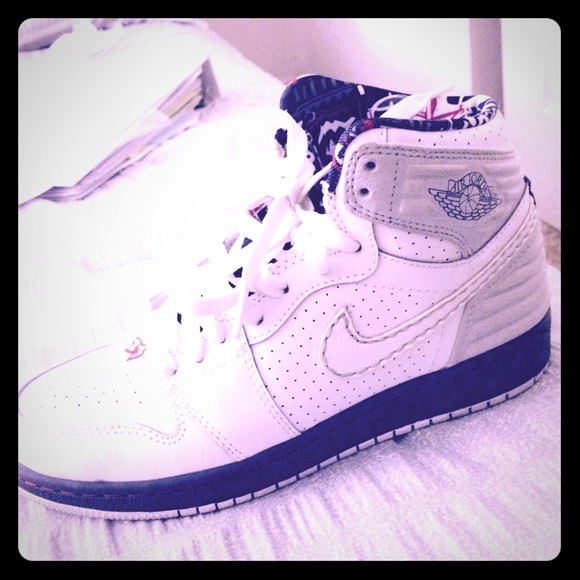 Air Jordan 1 retro 93 size 5y
