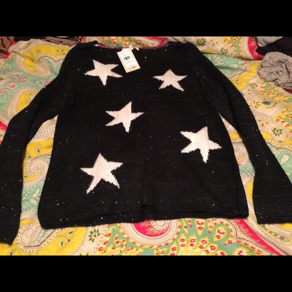 Star Sweater NWT
