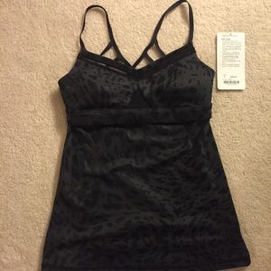 Lululemon Wild Tank size 6