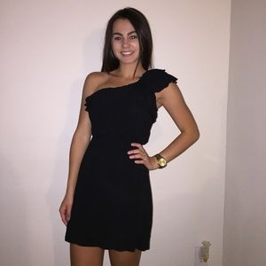 Black one shoulder ruffle strap sun dress
