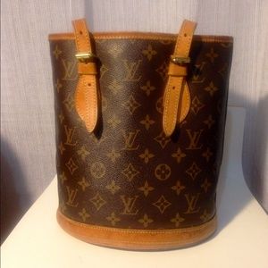 Authentic Louis Vuitton Bucket PM