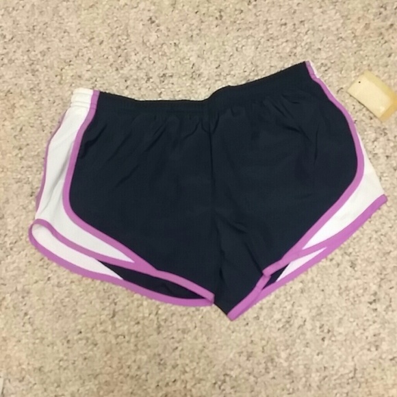 Arizona brand running short NEW - Picture 1 of 2