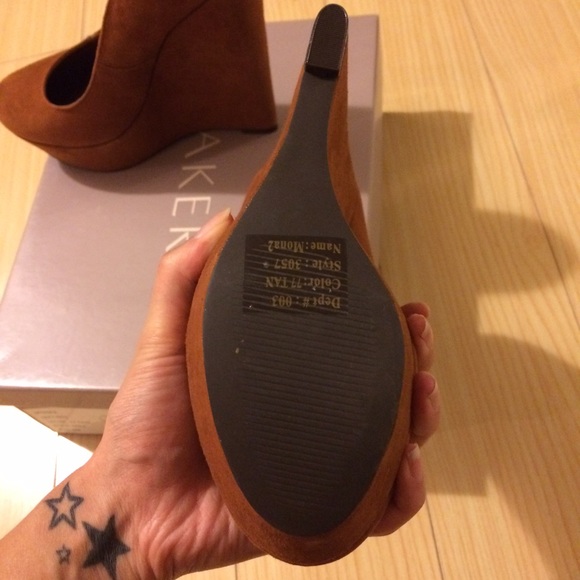 Brand new never worn baker wedges - Picture 3 of 3