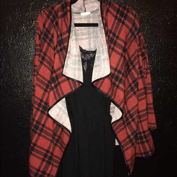 New chic plaid cardigan