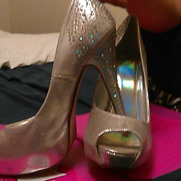 Rhimestone Heels!! - Picture 1 of 1