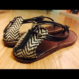 Loved Roxy Fashion Sandals