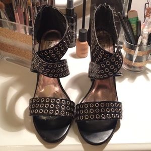Steve Madden Serel Heels