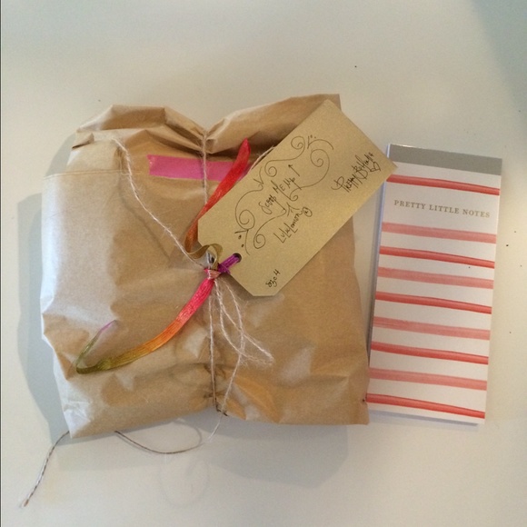 🎀Meet your seller🎀 - Picture 3 of 4