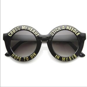 $20 Pre Order! $40 Regular cross my heart vintage