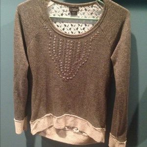 ⚡️SOLD⚡️Lace back sweatshirt from Daytrip.