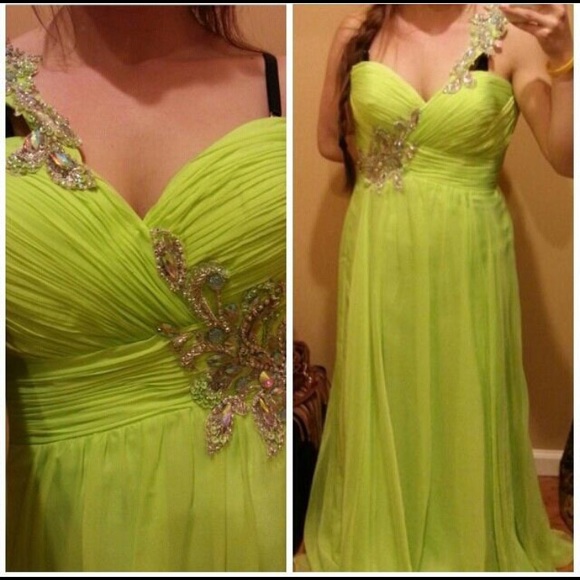 Prom dress!!