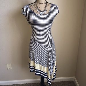 NWT Flattering Summer Dress