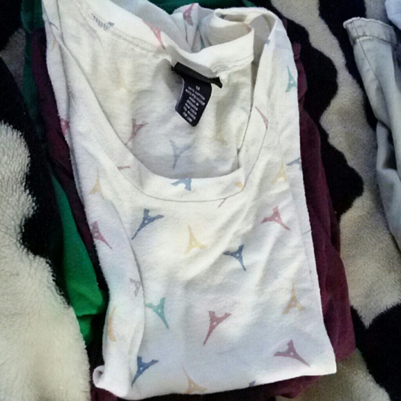 Rue 21 paris tee - Picture 1 of 1