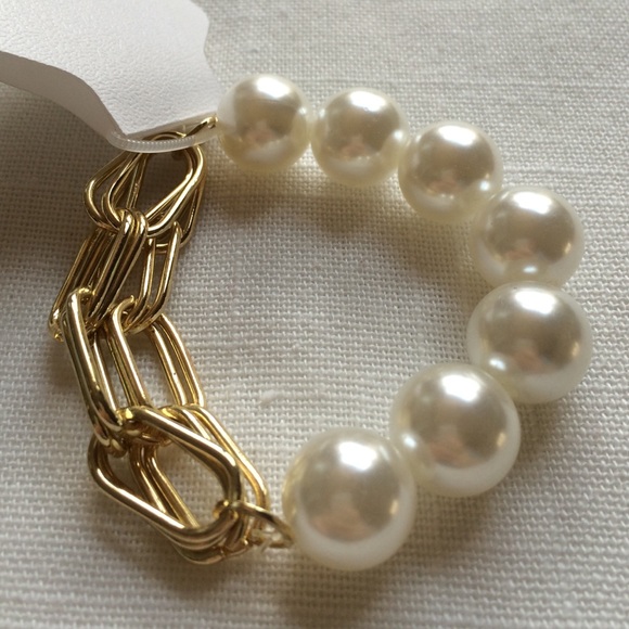 Jewelry - Pearl & Gold Chain Stretch Bracelet New