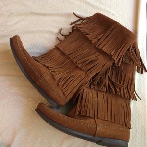 Minnetonka boots