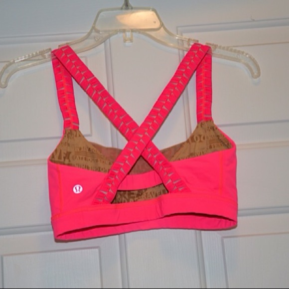 Lululemon bra in bright pink size 8