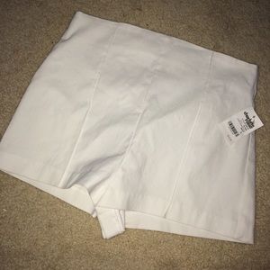 White High-Waist Shorts
