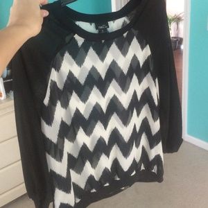 Selling this long sleeve shirt!