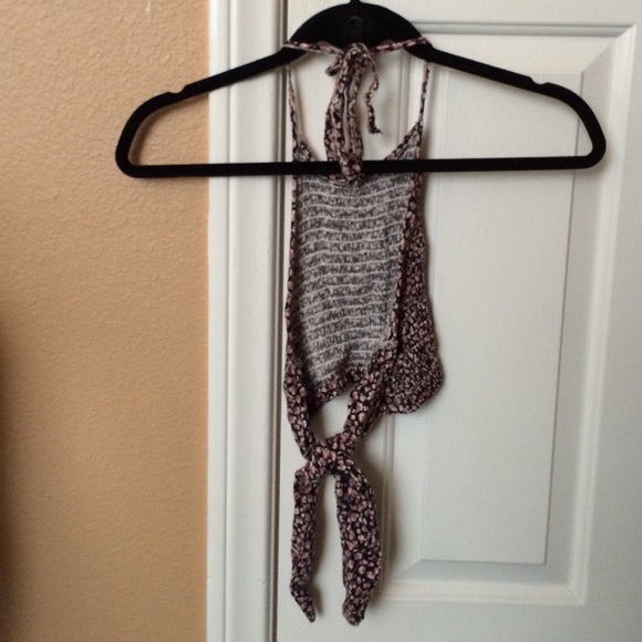 Halter top - Picture 2 of 2