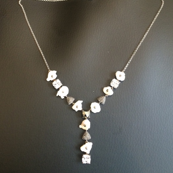 Sterling sliver, mother of pearl necklace
