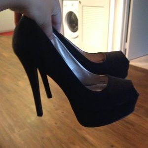 Black Peep Toe Pumps