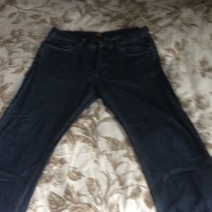 2 pairs of Tommy Bahama men's jeans!
