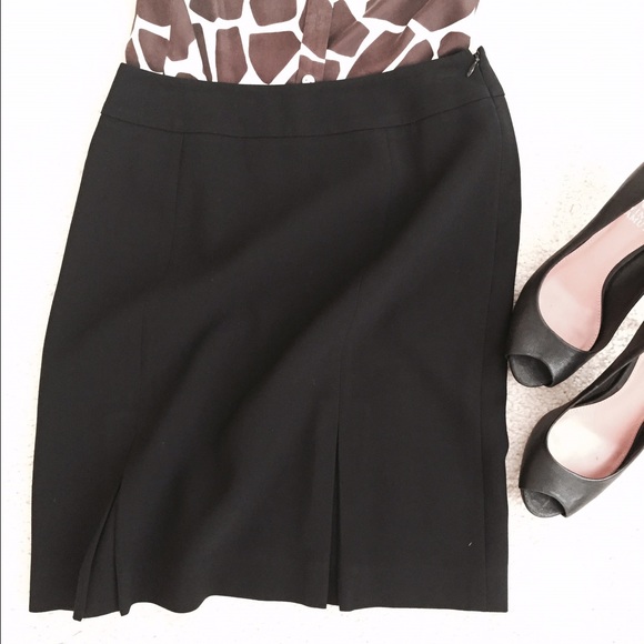 Black skirt