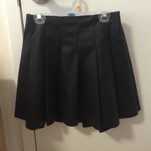 BB DAKOTA leather pleated skirt