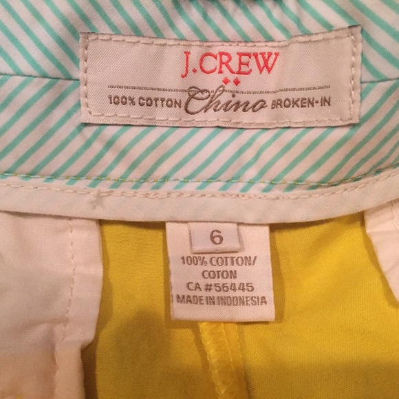 🎀Bundled🎀 JCrew 3" Chino Shorts in Yellow - Picture 2 of 4