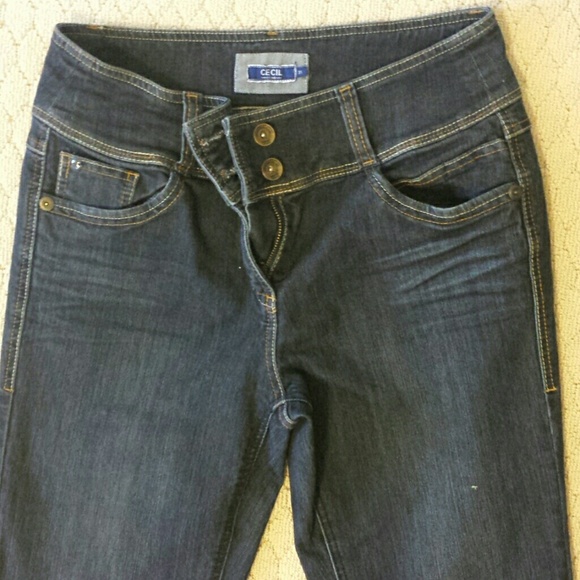 High waist straight leg jean.