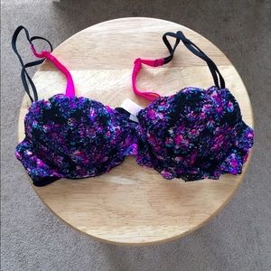 Victoria's Secret Bra 32A