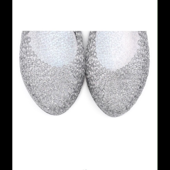 NEW!!  Dark Silver Glitter Flat/No Trades - Picture 2 of 2
