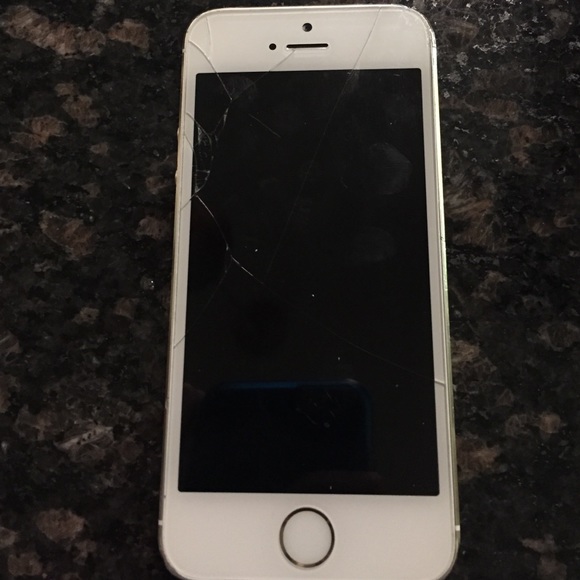 iPhone 5s for sale! somewhat cracked but fixable