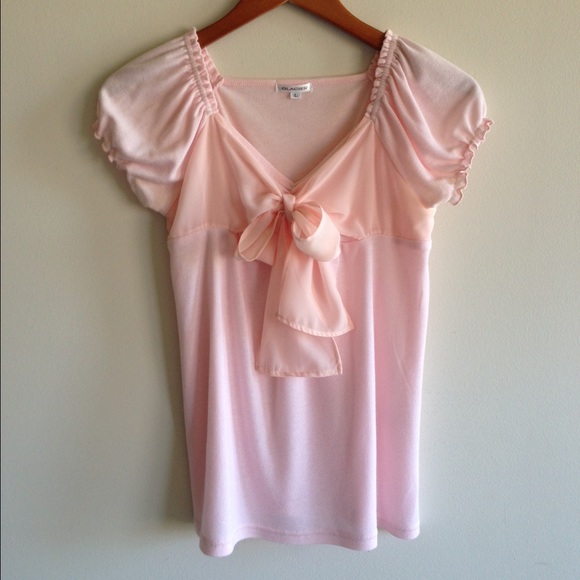 ✨Donated✨Pink Knit Top with Chiffon Bow