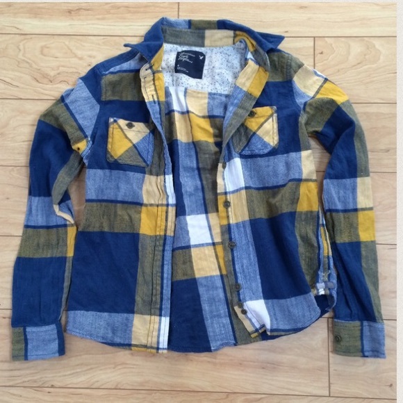 SOLD American Eagle flannel. - Picture 3 of 3