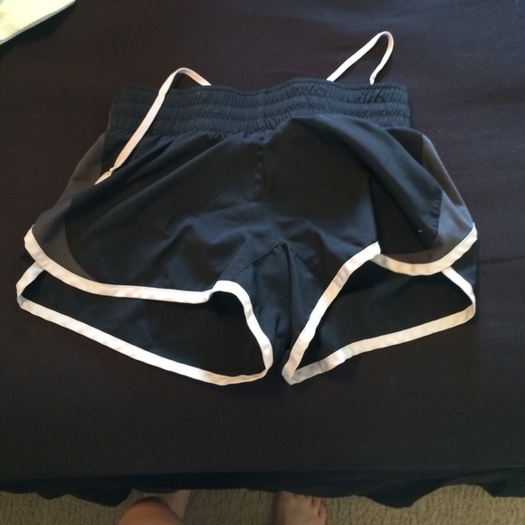 Black and grey drifit nike shorts!