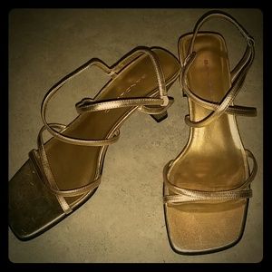 Barely worn Bandolino strappy gold sandals