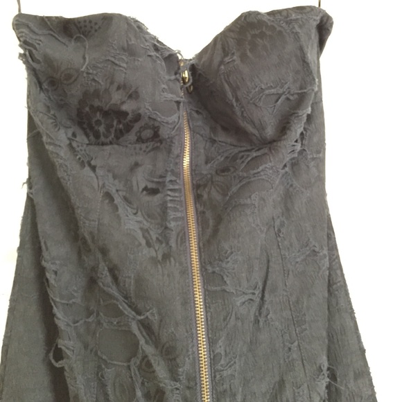 Rachel Roy distressed front zip dress