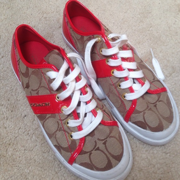Like NEW Coach Shoes