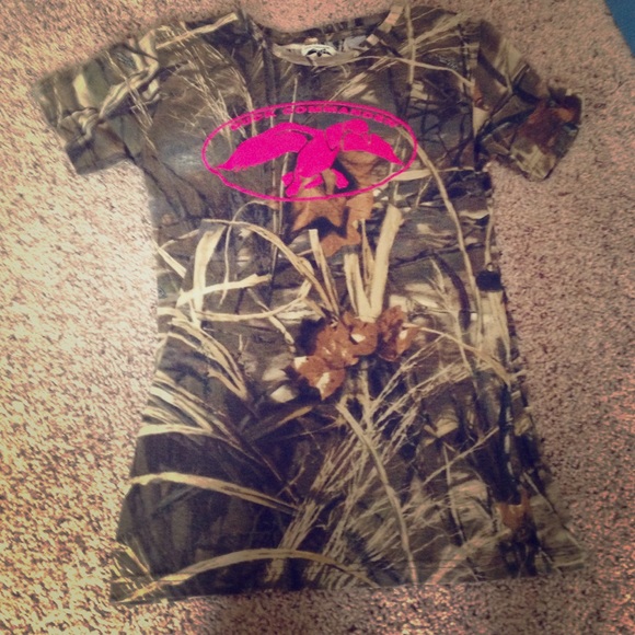 Duck commander camo shirt