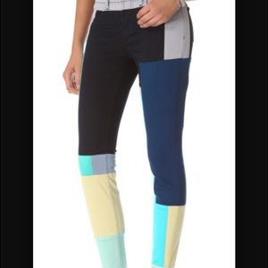 🐰 J Brand
Blue Super Skinny Colorblock Jeans