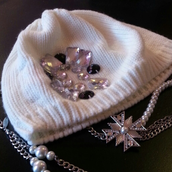 Rhinestone knitted cap