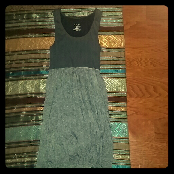Soft/Stretchy Poof! Dress