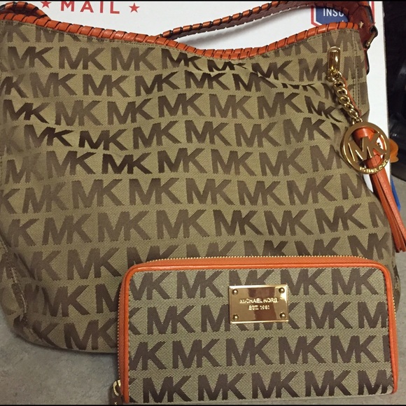 Michael Kors purse and wallet