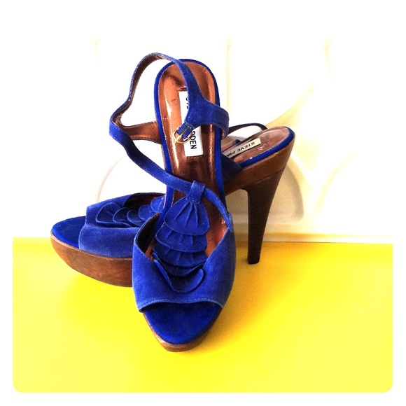 Steve Madden Cobalt Blue Suede Platform Sandals