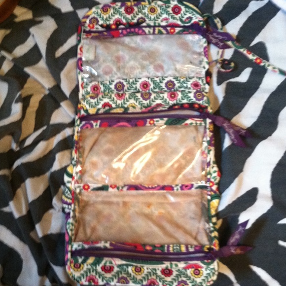 Vera Bradley makeup bag