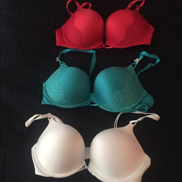 3 bombshell plunge bra