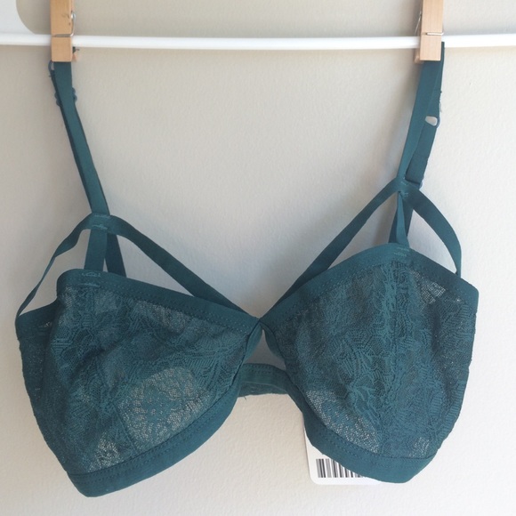 UO Silence + Noise Floral Lace Bralette