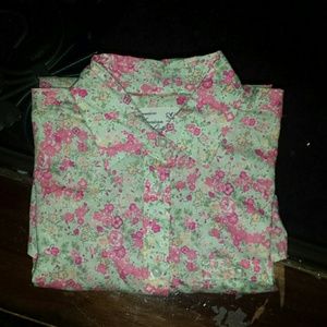 American eagle outfitters floral button down top