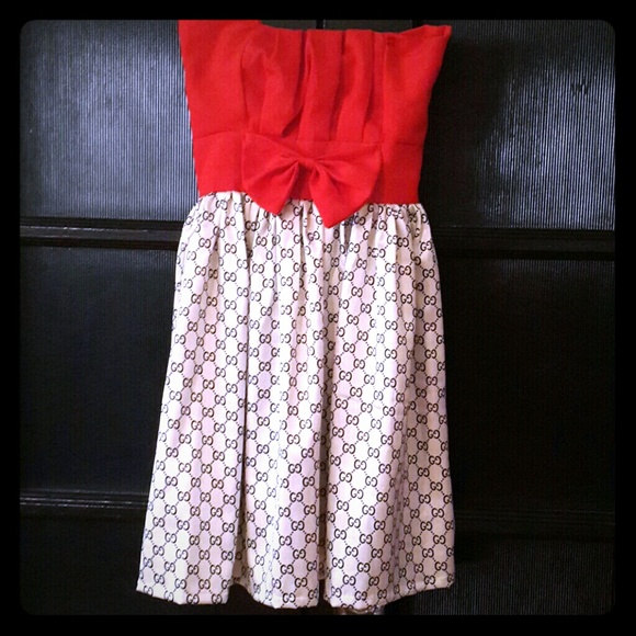 Dress - Picture 1 of 3